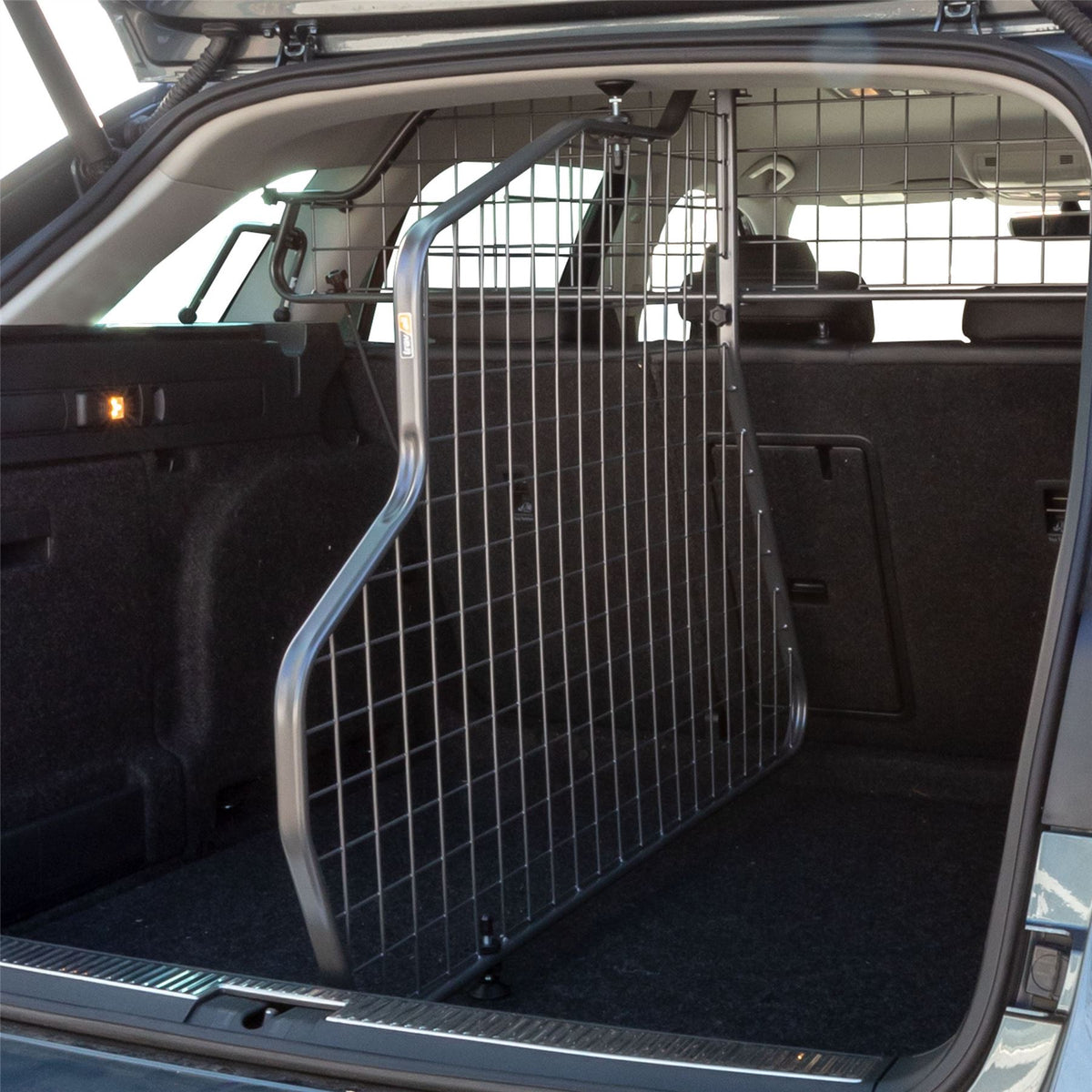 Skoda Superb Boot grille de division pour coffre (2015-2023)