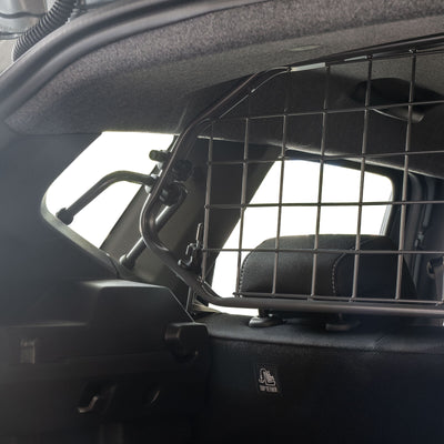 Dacia Duster grille de séparation (2024-on)