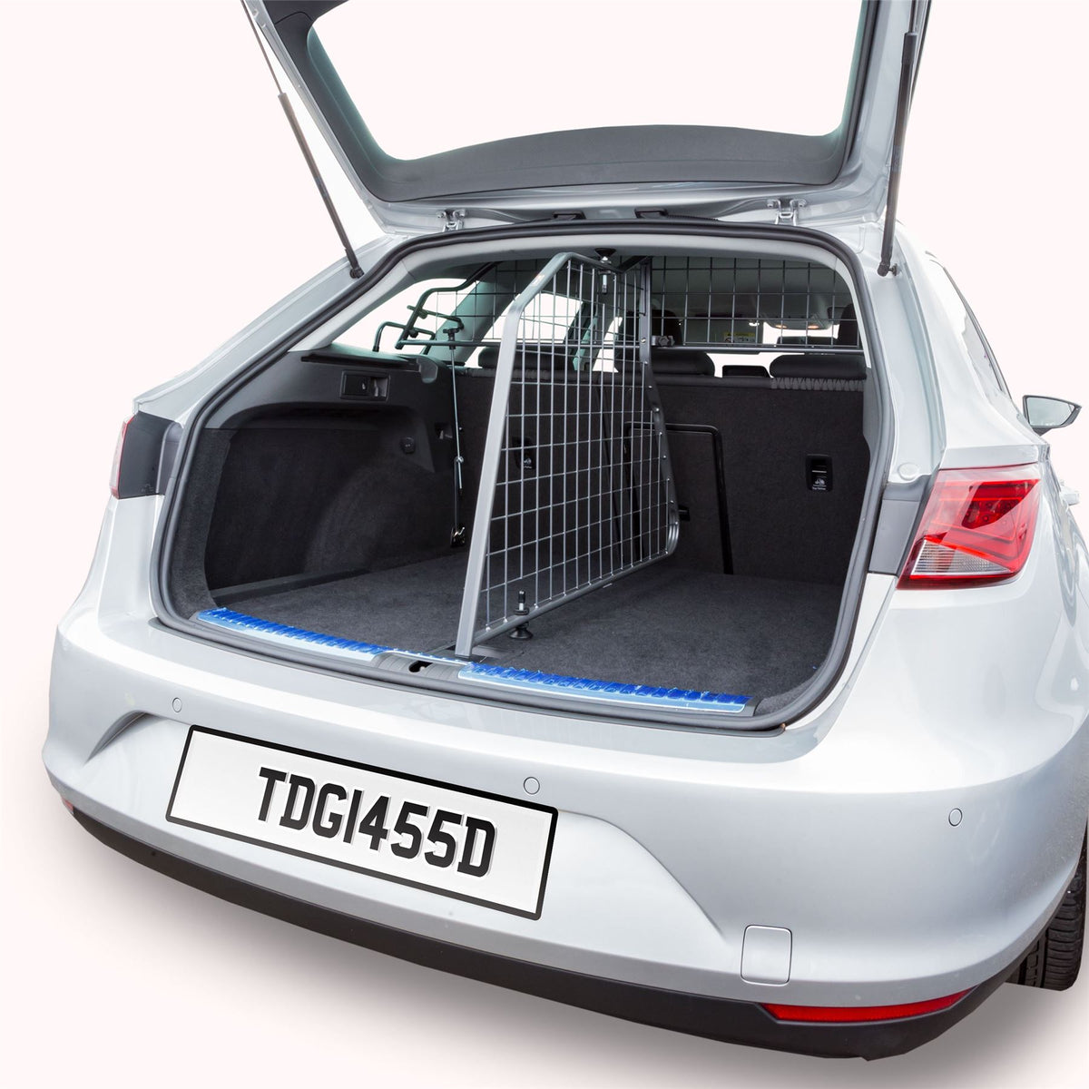 Seat Leon Boot grille de division pour coffre (2017-2020)