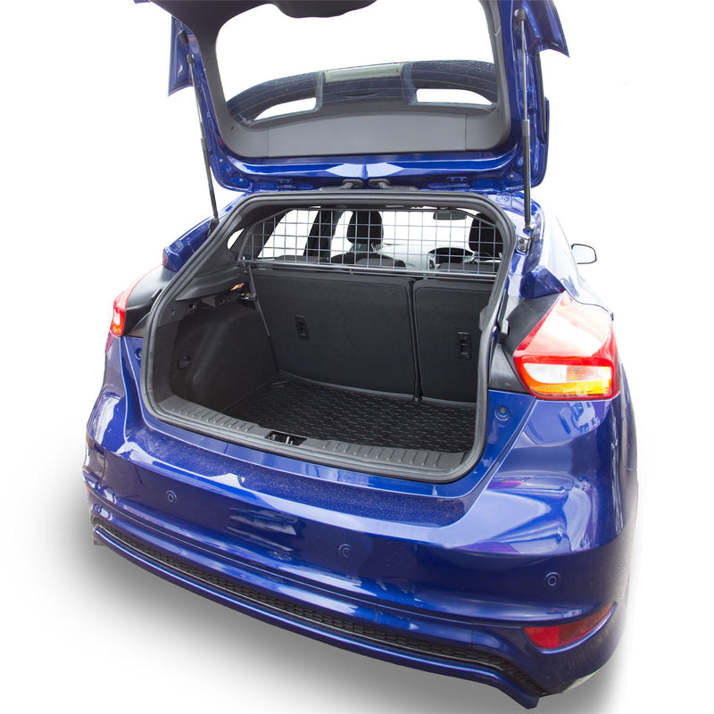 Ford Focus Hatchback Dog Gard (2011-2014)