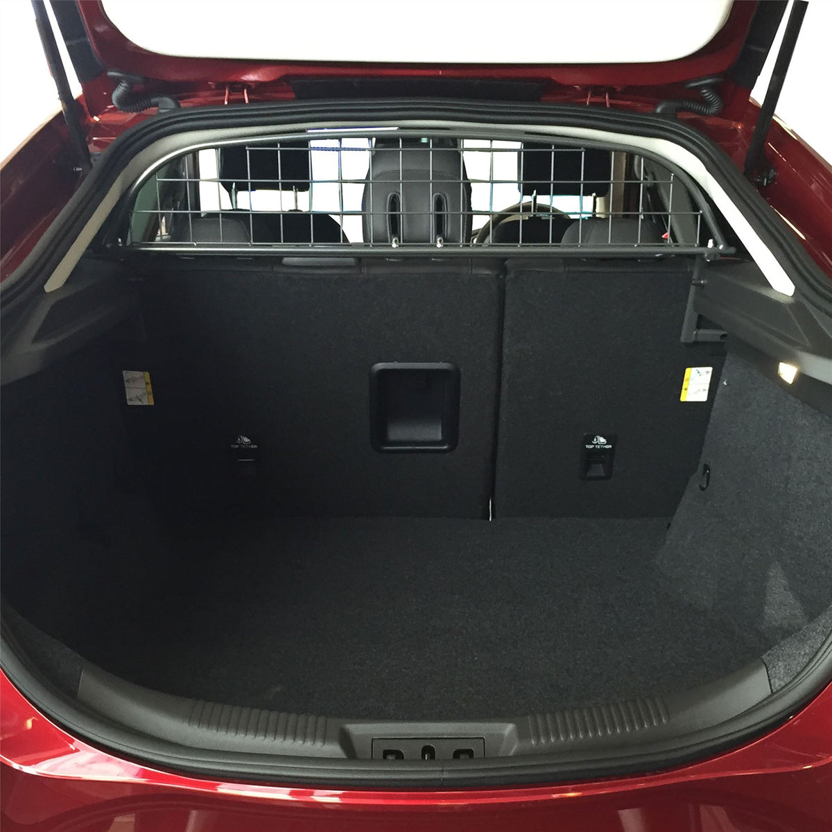 Ford Mondeo 5 Door Hatchback Dog Guard (2014-2022)